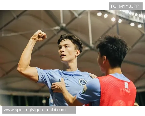 颜骏凌回忆于汉超上赛季进球如今已成为国家队教练的感慨