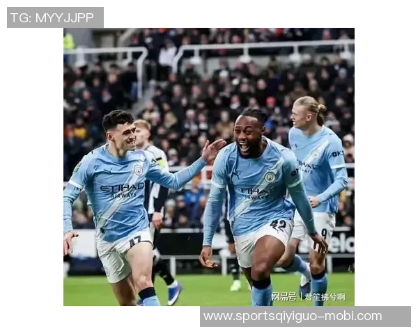 曼城官方宣布新援格伊加盟将身披15号球衣征战新赛季